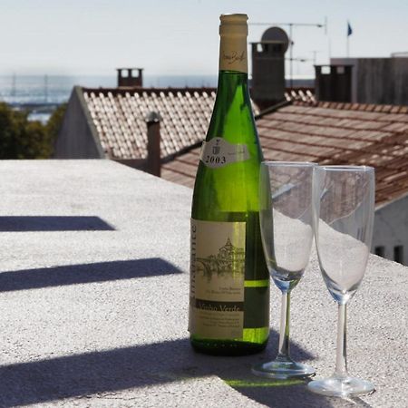 Wondrous Terrace Apartment In Cascais Center Eksteriør bilde