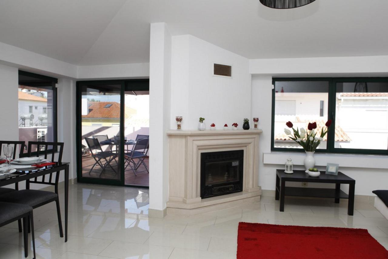 Wondrous Terrace Apartment In Cascais Center Eksteriør bilde